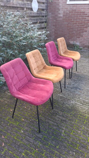 GRATIS velvet stoelen