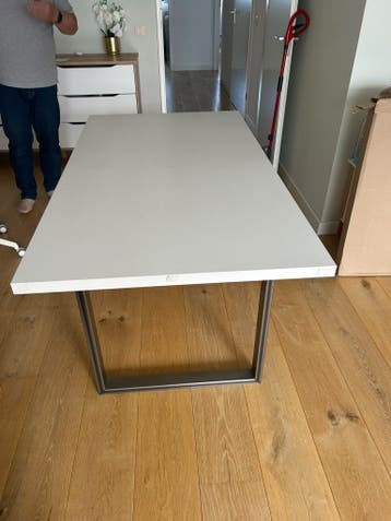 GRATIS OPHALEN EET TAFEL