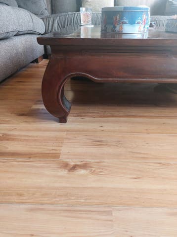Gratis salontafel 1x1 meter, 40 cm hoog