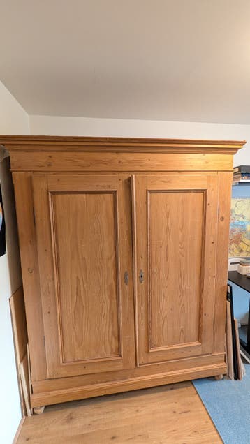 Massief houten kledingkast - 180x65x205cm