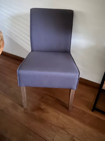 6 Gratis eetkamerstoelen