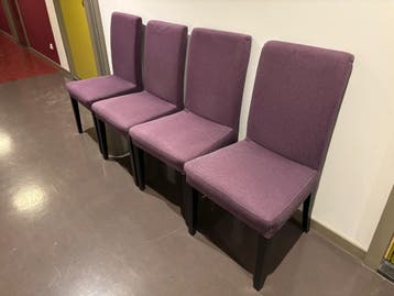 4 paarse ikea stoelen