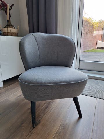 Gratis stoel met beschadiging