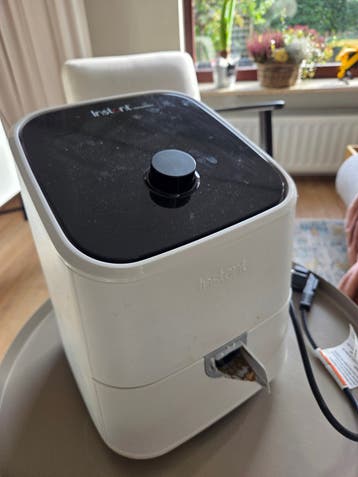Instant Airfryer - Werkt goed, handvat defect