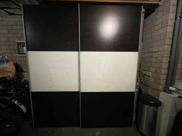 Kledingkast voor garage - 220x200x65 cm