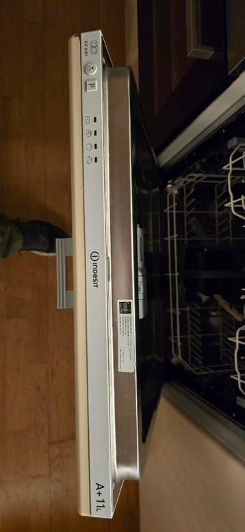 Indesit Vaatwasser - Zo goed als nieuw