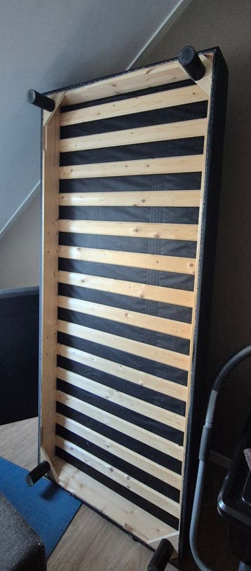 Eenpersoons boxspring zonder topper
