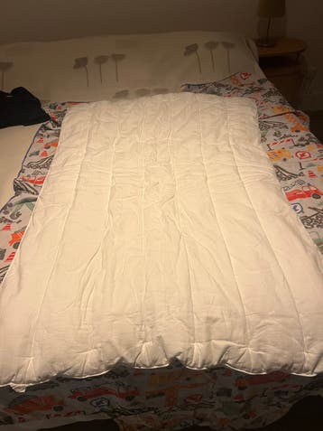 Nordisk Fjer Dekbed 90x130 - igs  incl peuterdekbedovertrek