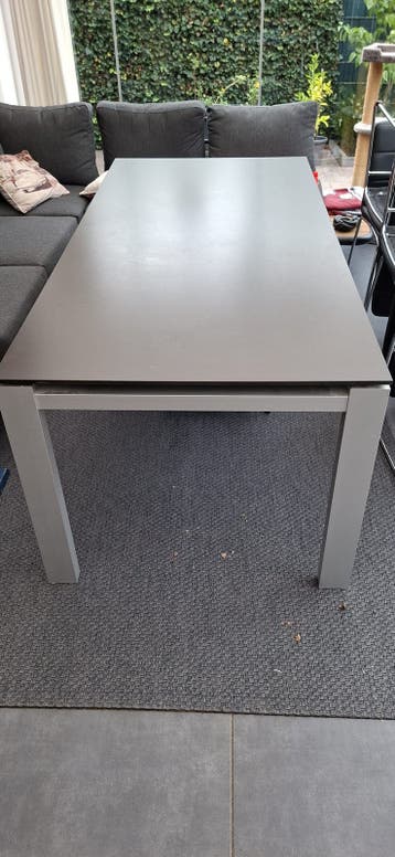 uitschuifbare eettafel 6-8 personen