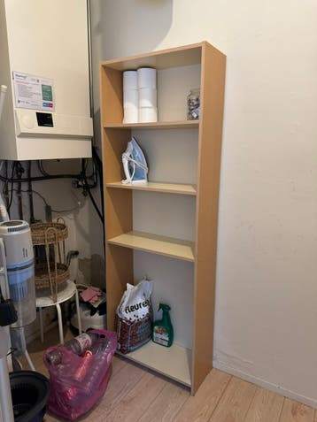 Houte kast GRATIS