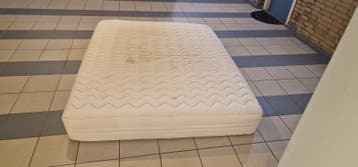 Matras 160x200 cm, 23cm dik - Kan nog een ronde mee