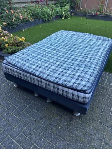 Comfortabele boxspring met topper